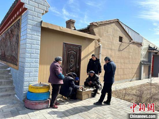 甘肃天祝循藏乡特色打造精致人居环境 青年返乡忙增收有盼头
