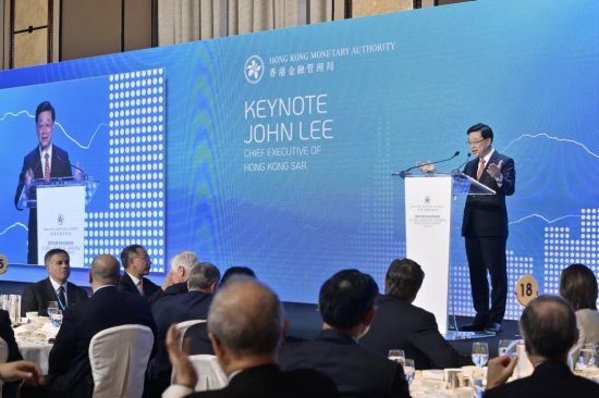 李家超：香港正是大家期待已久的好时候，属于香港的重要峰会...