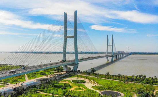 宜昌城区第9座长江大桥启动，<em>荆州</em>建个桥，为啥那么难