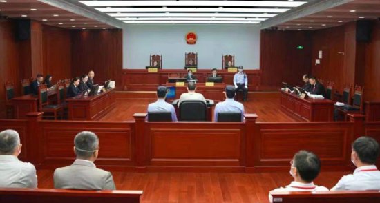 上海二中院一审公开开庭审理被告人姜文华故意<em>杀人</em>案