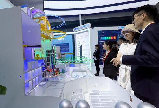 大国重器展现中国品牌“硬核”实力