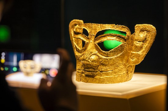 上海博物馆东馆盛大开幕，掀开三星堆古蜀文明神秘面纱