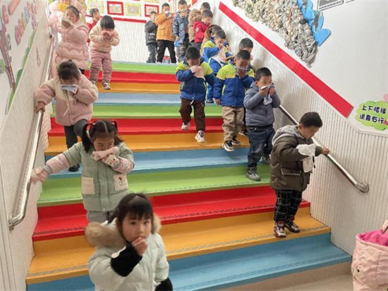 会昌县各中小学开展开学安全教育