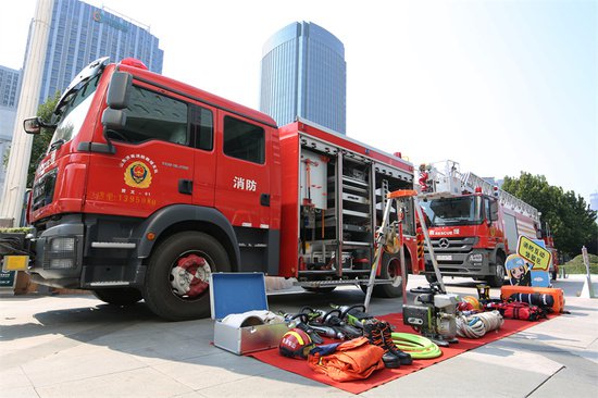 山东省消防救援总队举办消防安全体验营活动