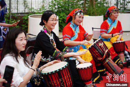 广州海珠区<em>26个</em>民族民众欢庆传统节日“三月三”