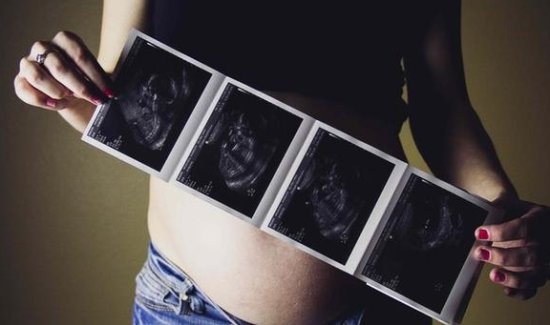 怀孕晚期，如何判断“要生了”？3个方法牢记，别把孩子生在家里