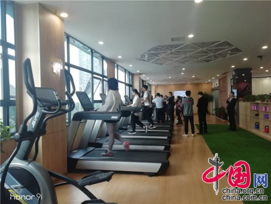 湖南推广智能社区健身房 居民可网上预约健身器材