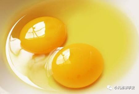 <em>小儿推拿</em>李波：<em>给</em>宝宝吃鸡蛋有哪些常见误区？怎样吃鸡蛋更科学?