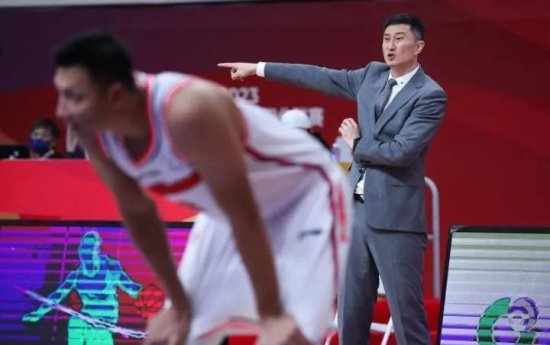 广东7分险胜上海，来看赛后杜锋和李春江说了什么？