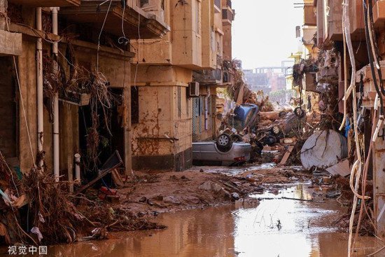 灾难性洪水侵袭利比亚已致3000多人遇难，当地官员：像世界末日...