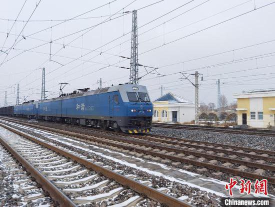 浩吉铁路今年以来煤炭运输突破800万吨