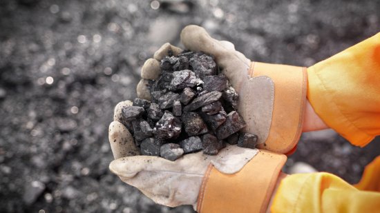 占同期全国产量的四分之一！山西<em>近十年</em>原煤产量98亿吨
