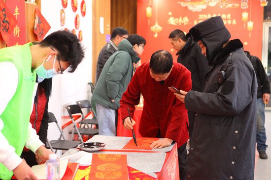 “乐游小年·兴丰市集”北京大兴兴丰街道举办迎新春活动