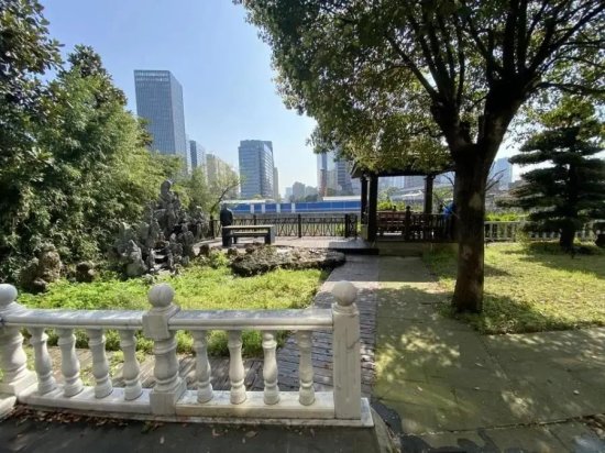 庭院绿植就超33万，这座两千万宁波豪宅拍卖撤回，原因竟是“...