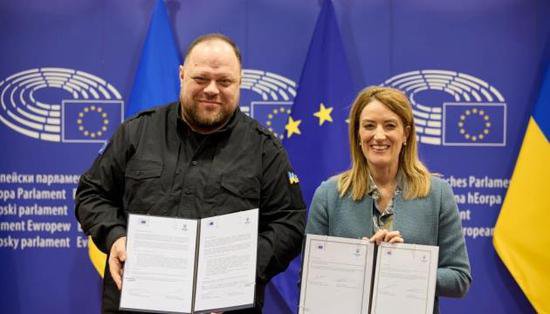 乌克兰议会与欧洲议会签署谅解<em>备忘录</em>