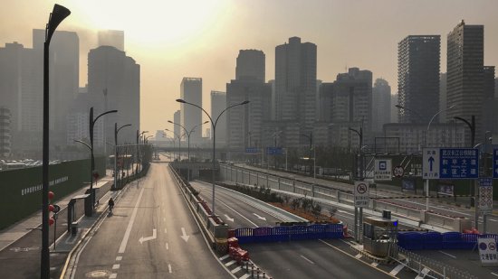 武汉交通管制的长江隧道<em>入口</em>