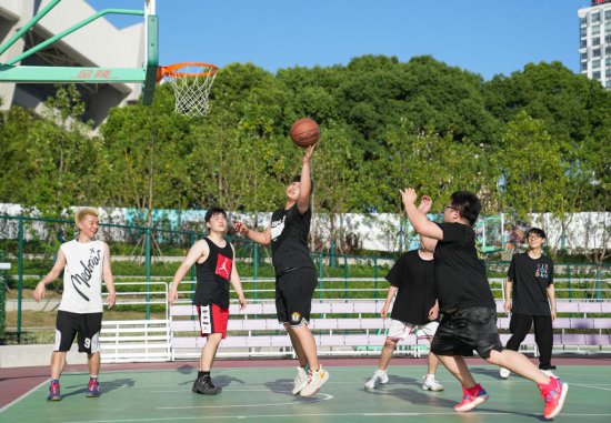 “全民健身日”上海将有近800处公共<em>体育设施</em>免费开放