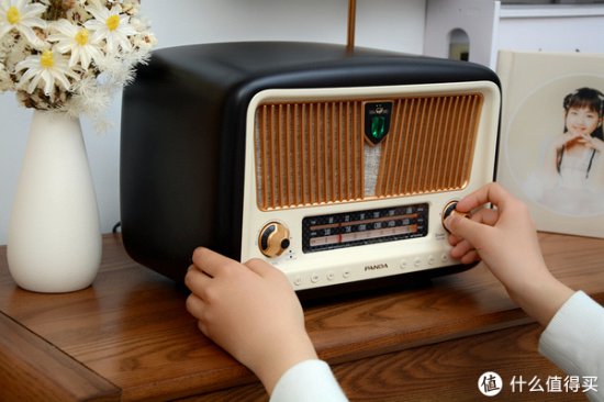 复刻50年代经典，回忆儿时味道，熊猫1936 D85复古收音机开箱