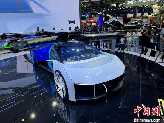 北京国际车展新品首秀不断热度空前