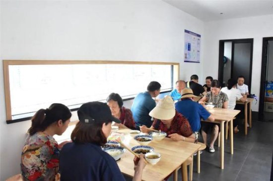 浏阳今年计划打造10个“幸福食堂”试点，这些老人可免费用餐！
