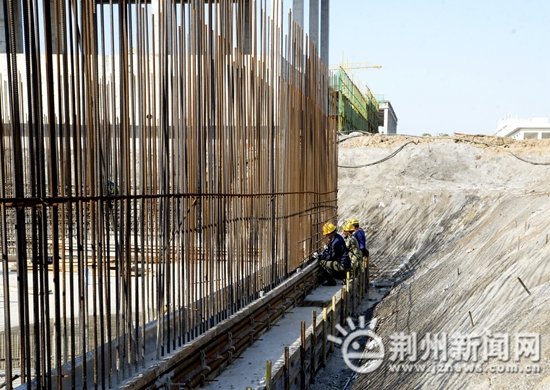人勤春来早！荆州城区两个污水处理厂扩建项目已复工