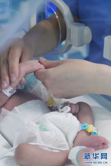 国际护士节丨新生<em>宝宝</em>的“临时妈妈”