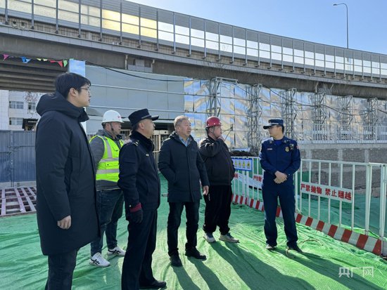 北京石景山广宁街道开展安全生产和消防安全联合检查