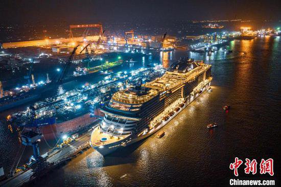 豪华邮轮“地中海荣耀”号停靠上海如期完成坞修保养 明年回归...