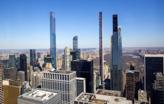 西媒：摩天大楼日益“压垮”纽约