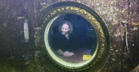 男子在海底住了74天，还是“<em>三室一厅</em>”，创下水下生活最长纪录