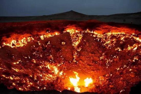 贺兰山煤层已经持续燃烧300年了，每年损失10亿元，为何不扑灭...