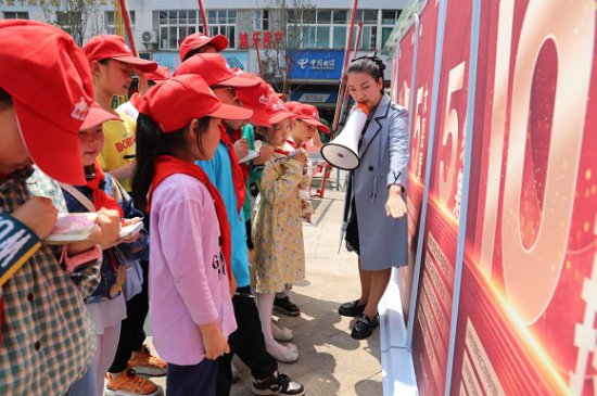 重庆彭水：开展青少年国家安全教育日宣传活动