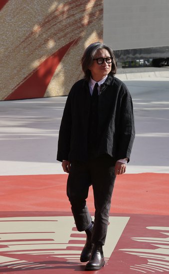 聚焦第十四届北京国际电影节开幕式红毯