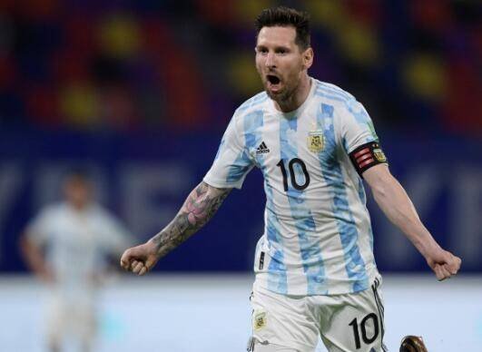 阿根廷美洲杯大名单：梅西领衔 阿圭罗劳塔罗在列