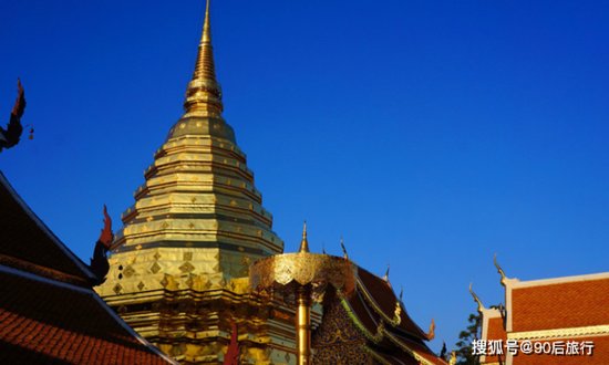 泰国有座土豪寺庙，藏有242.2公斤黄金打造<em>佛塔</em>，门票不到10元