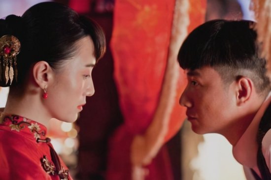 《围城》：凤凰男<em>和孔雀</em>女的婚姻悲剧，给中国夫妻敲响警钟