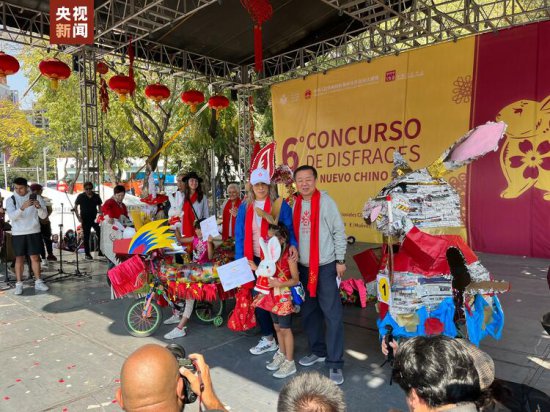 墨西哥城举办“欢乐春节”自行车<em>装饰</em>大赛 收获民众喜爱