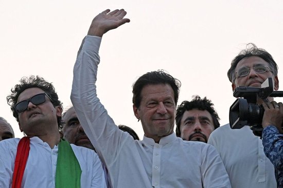 <em>东山再起</em>？遭罢免的巴基斯坦前总理伊姆兰·汗赢得旁遮普省补选