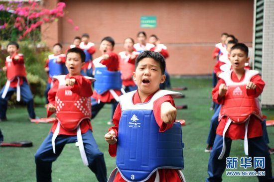 重庆：中小学<em>体育课</em>有序开展