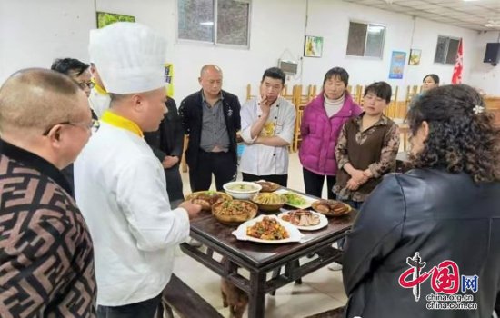 屏山县全面启动特色餐饮“五名工程”创建系列菜打造培训