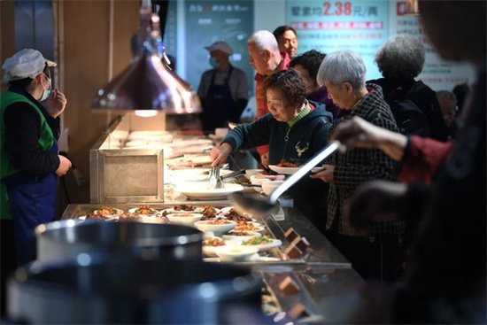 南明区：合力幸福大食堂 开启幸福好“食”光-新华网