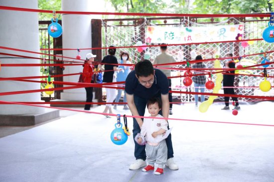 上海首家“家庭式滋养型”特色宝宝屋正式开放