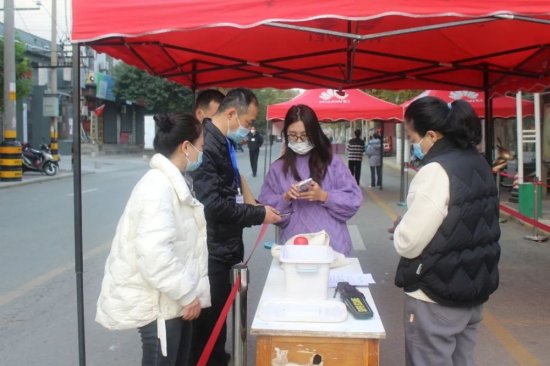 2022年成人高考今日开考，潼关县313名考生参加考试