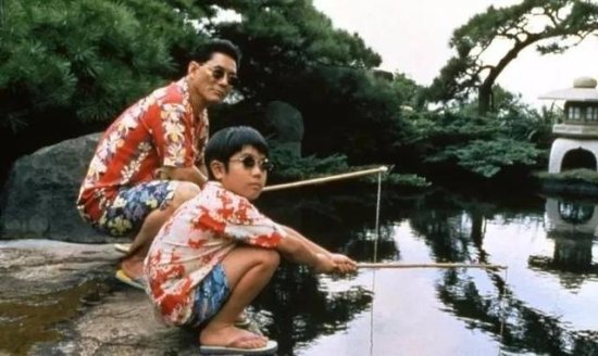 <em>北野武</em>经典电影重映，21年过去了，《菊次郎的夏天》好在哪里？