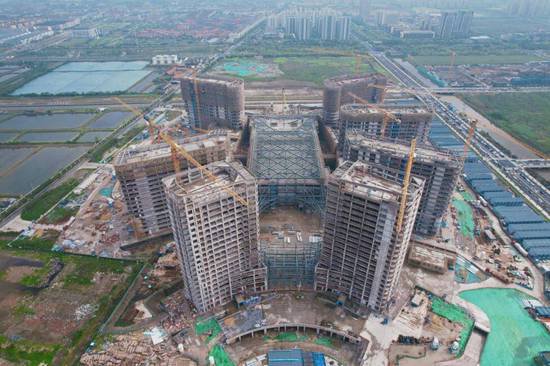 济南机场、济广高速…山东企业建设者在不断刷新重点项目进度条