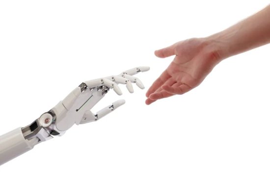 对话达闼<em>科技</em>黄晓庆：我们与机器人，是情侣关系