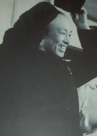 1975年释放功德林战犯，华国锋说有13人不能放，毛主席：全都放...