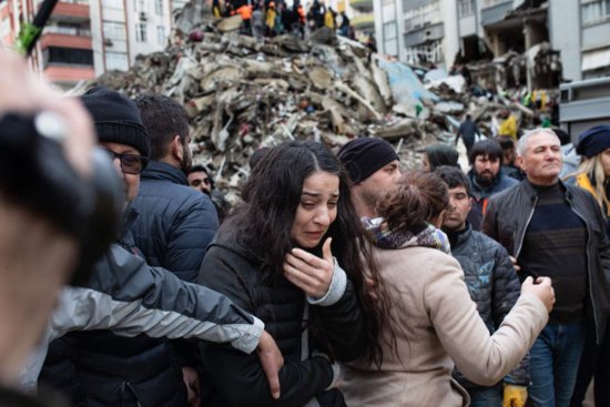 外媒：土耳其<em>叙利亚</em>强烈地震已造成约3800人死亡