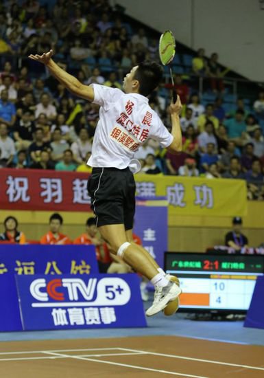 武汉前国羽球员自创羽毛球品牌，年销售球拍超百万副