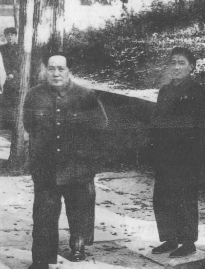 1952年，毛泽东到山东参观孔庙，许世友吐槽：孔家是全国一号...